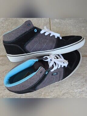 Vans Men’s 9.5 Gray & Black Skate Shoes w/ Blue Accents, Great Condition